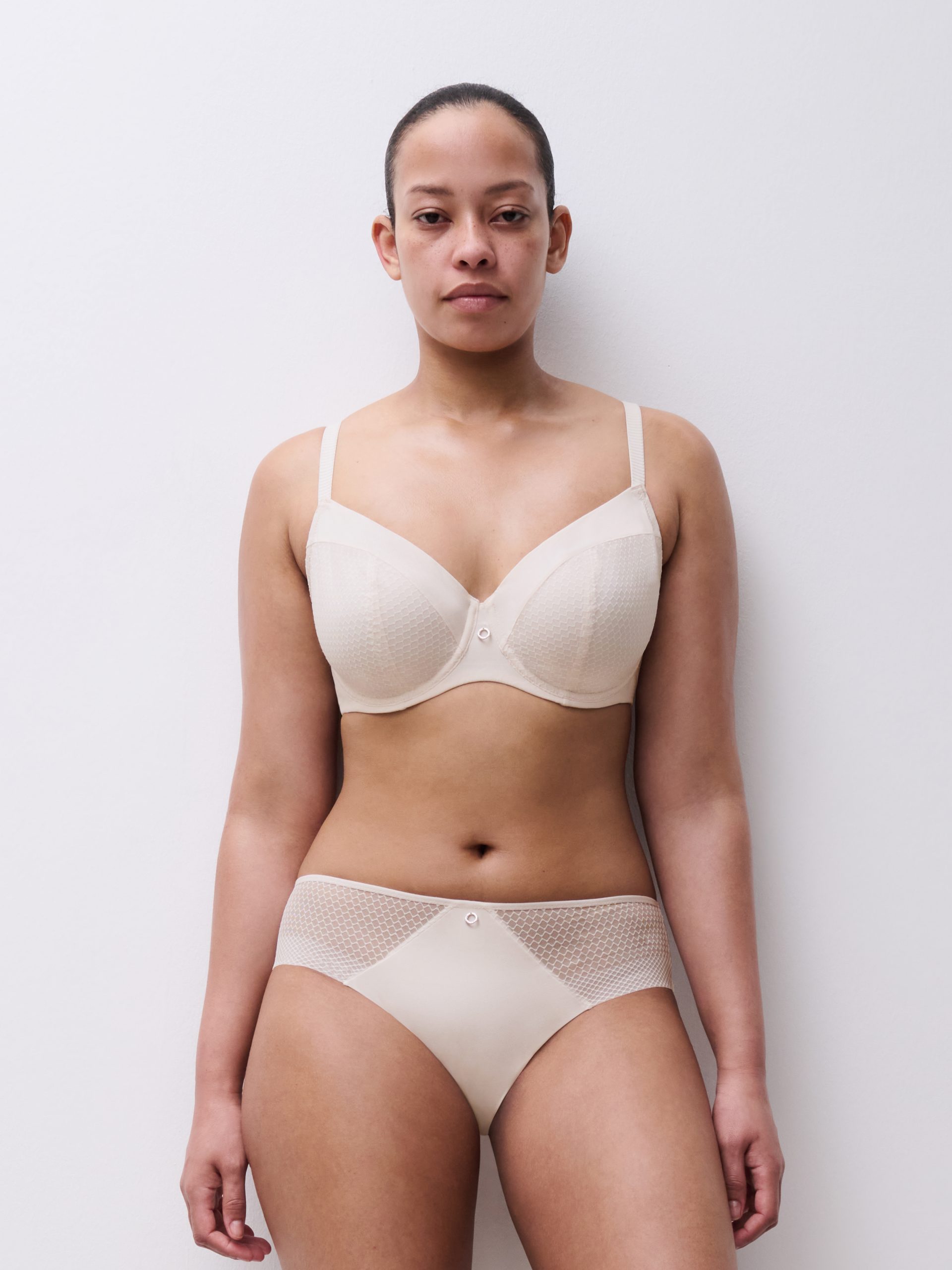 Lingerie Chantelle Easy Feel</br><h3>HONEY  -Slip- Talc</h3> – Image 3